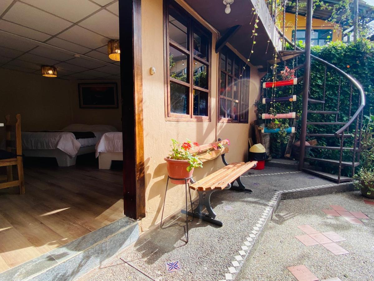 Hostal Alcala Quito Eksteriør billede